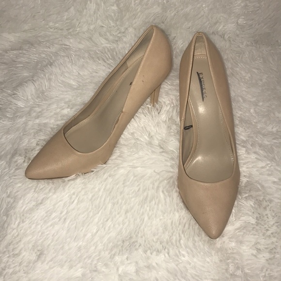 cream pointed toe heels
